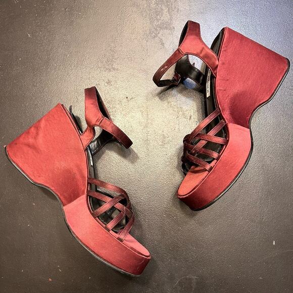 90s Steve Madden Chunky Platform Sandals Burgundy Satin Ankle Strap Size 7.5 - Picture 4 of 4